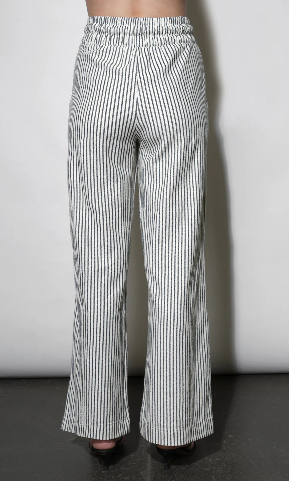 Isla Wide Leg Knit Pull Up Pants