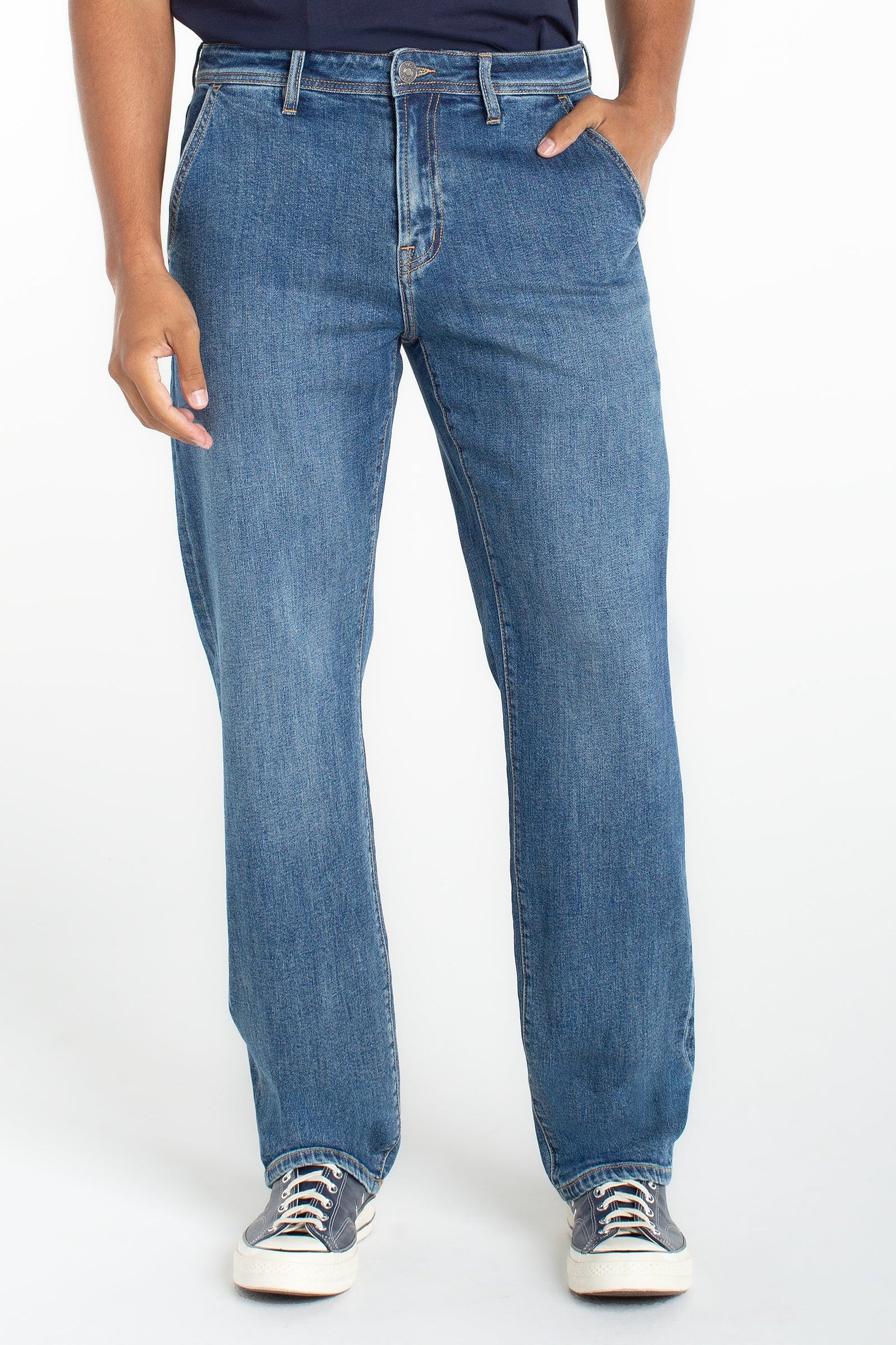 Sutton Loose Straight Jeans