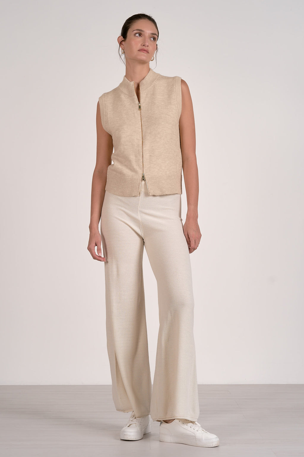 Britt Sleeveless Hoodie